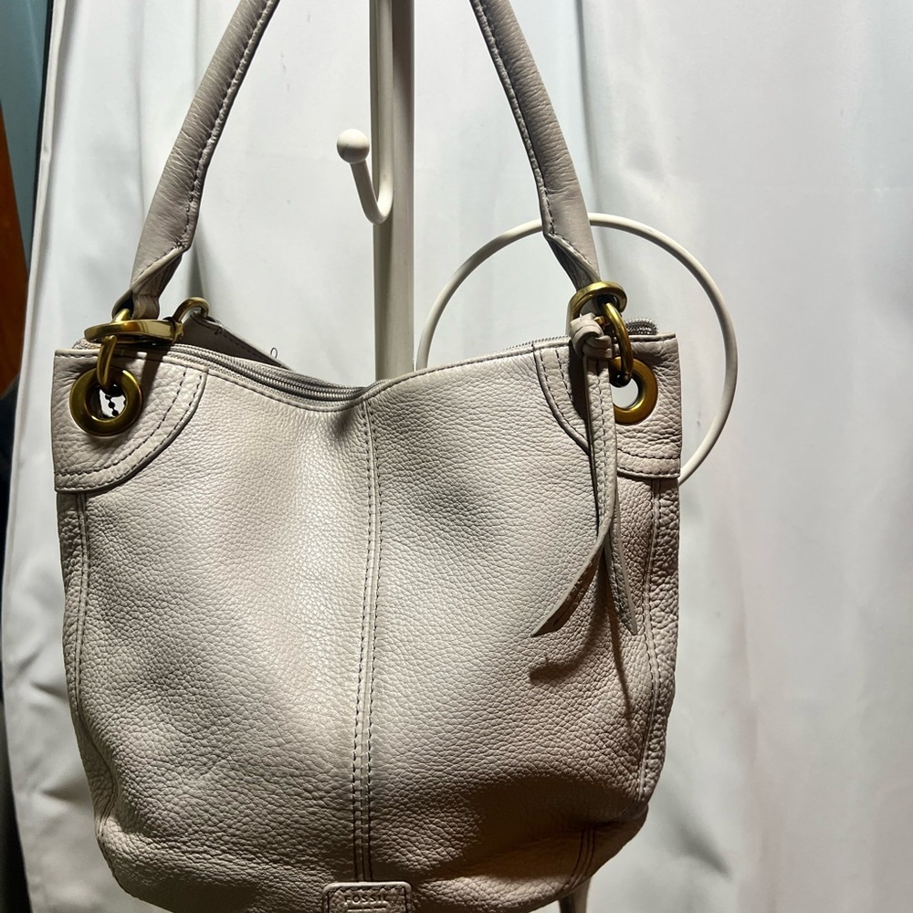 Fossil Taupe Leather Shoulder Bag | Adjustable Strap | Crossbody Option